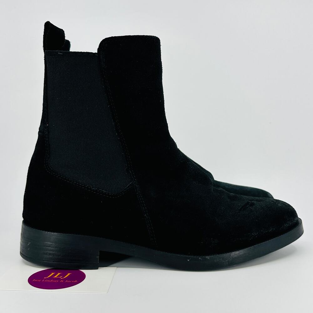 Emanuele Crasto Women's Black Suede Pull On Chelsea Ankle Boots Size 38 EU